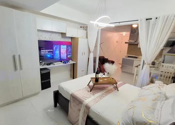 Azure Urban Residences - Santorini Tower *
